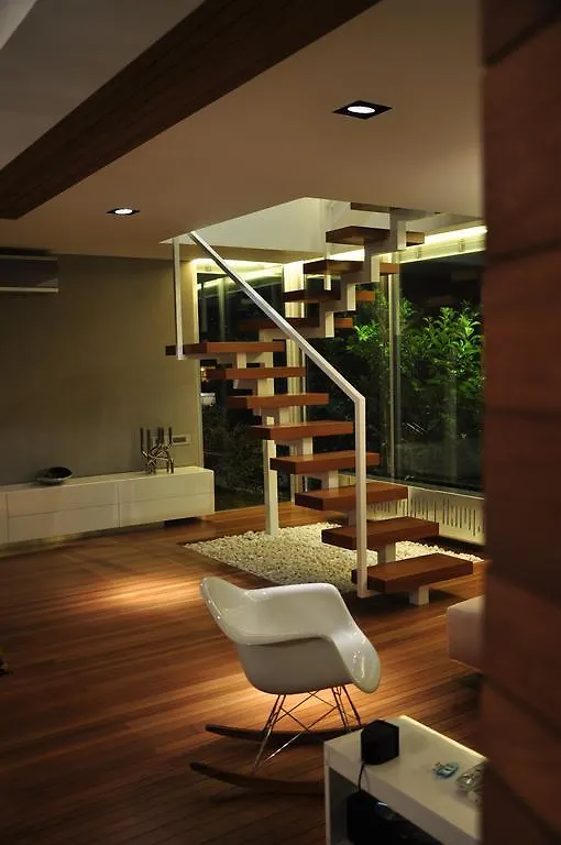 Charming Architect Loft Withterrace Apartment Beirut